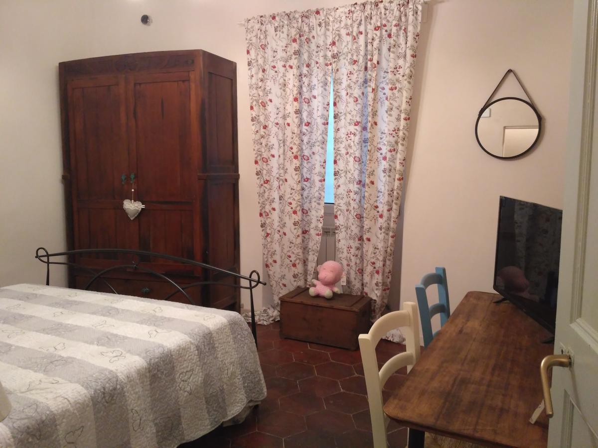 B&B L' Albicocco Gavi Eksteriør bilde